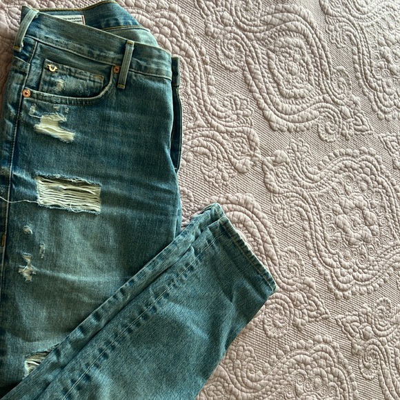 True Religion Audrey boyfriend frayed jeans Mid Rise - Picture 6 of 10